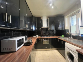 3 Bedroom Apartment PRIME Central London EDGWARE ROAD, PADDINGTON W2